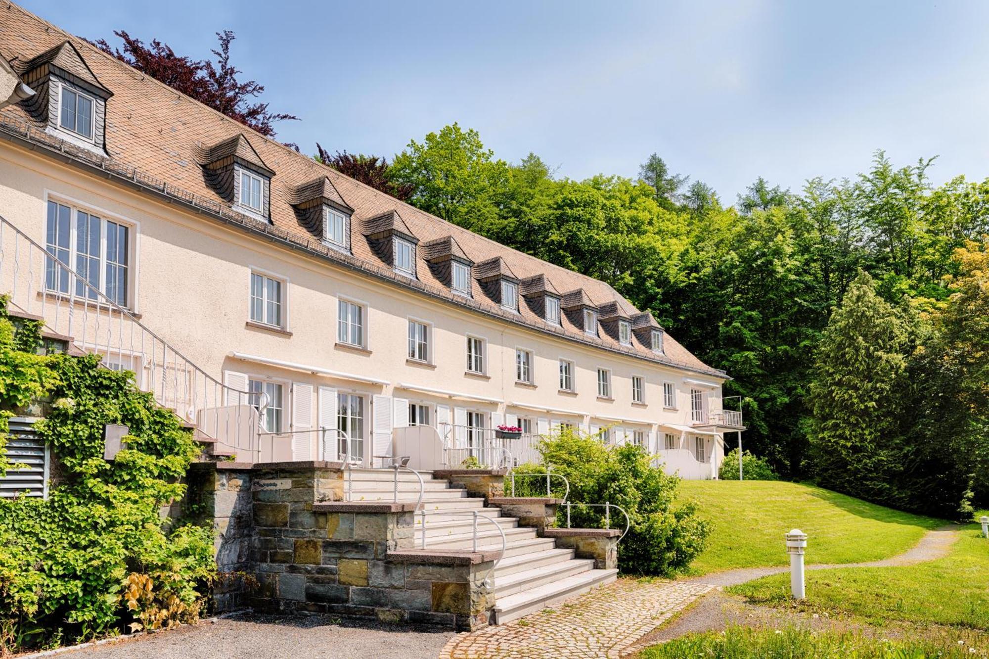 Welcome Hotel Meschede Hennesee Exterior foto